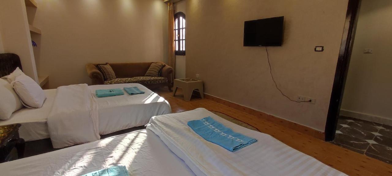 Hotel Pyramids Kingdom Kafret el-Gabal Exterior foto